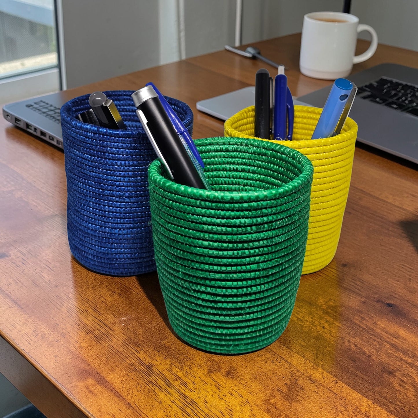 Lot de 3 Porte-stylos artisanaux faits main – Made in Rwanda | Organisation de bureau