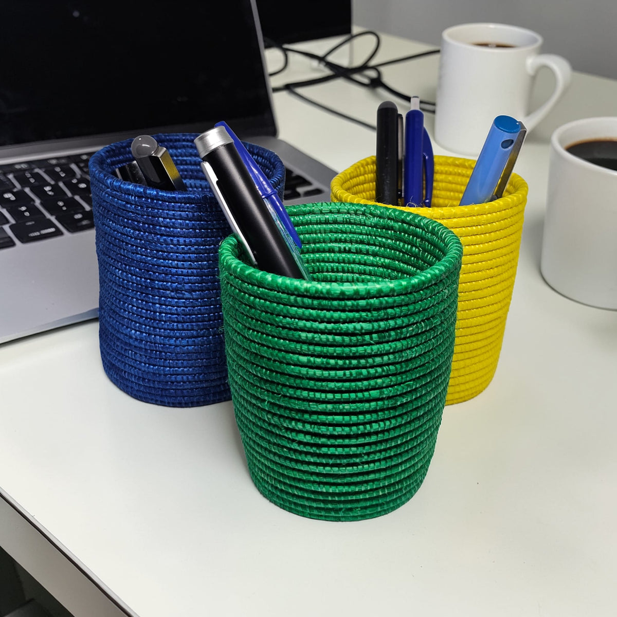 Lot de 3 Porte-stylos artisanaux faits main – Made in Rwanda | Organisation de bureau
