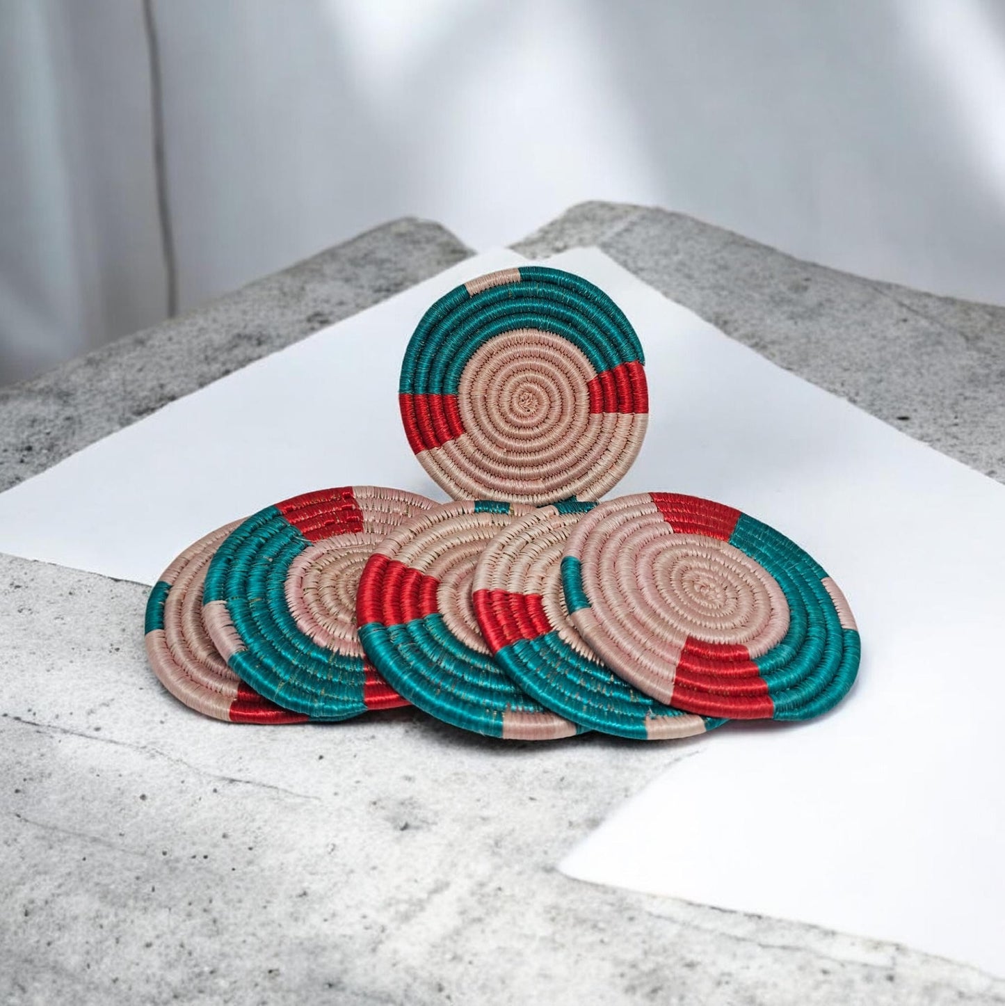 Posavasos artesanales trenzados a mano – Artesanía de Ruanda (lotes de 6)